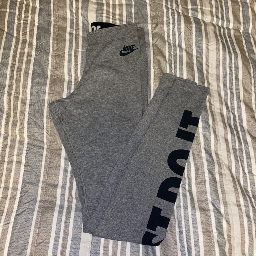 Nike Gray Leggings